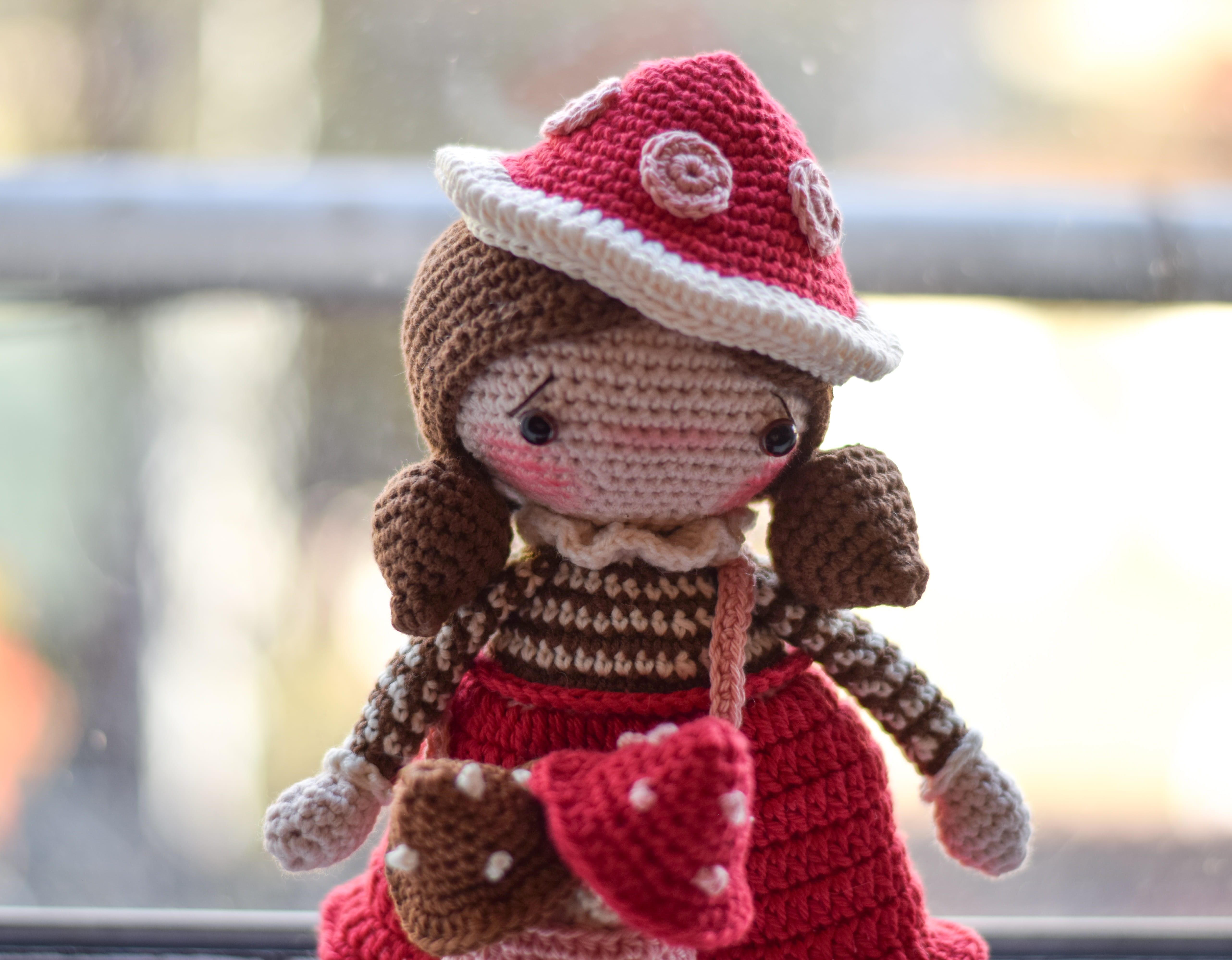 Червената шапчица (голяма)