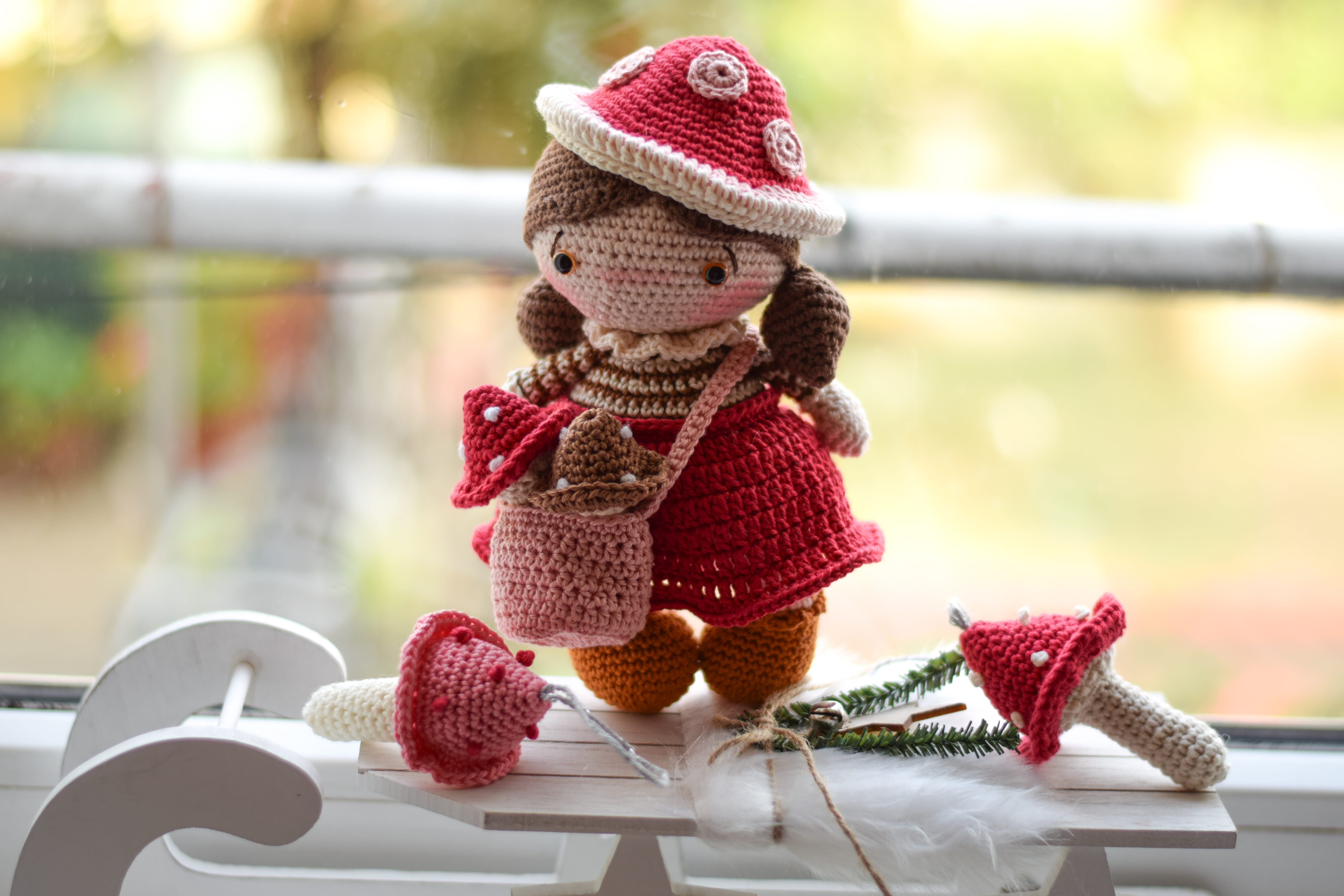 Червената шапчица (малка)